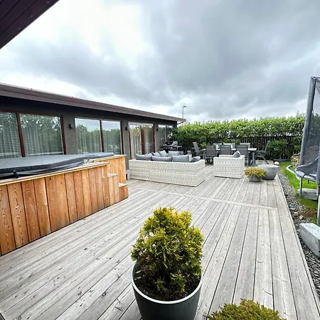Holiday home Mariubaugur In - Birta
